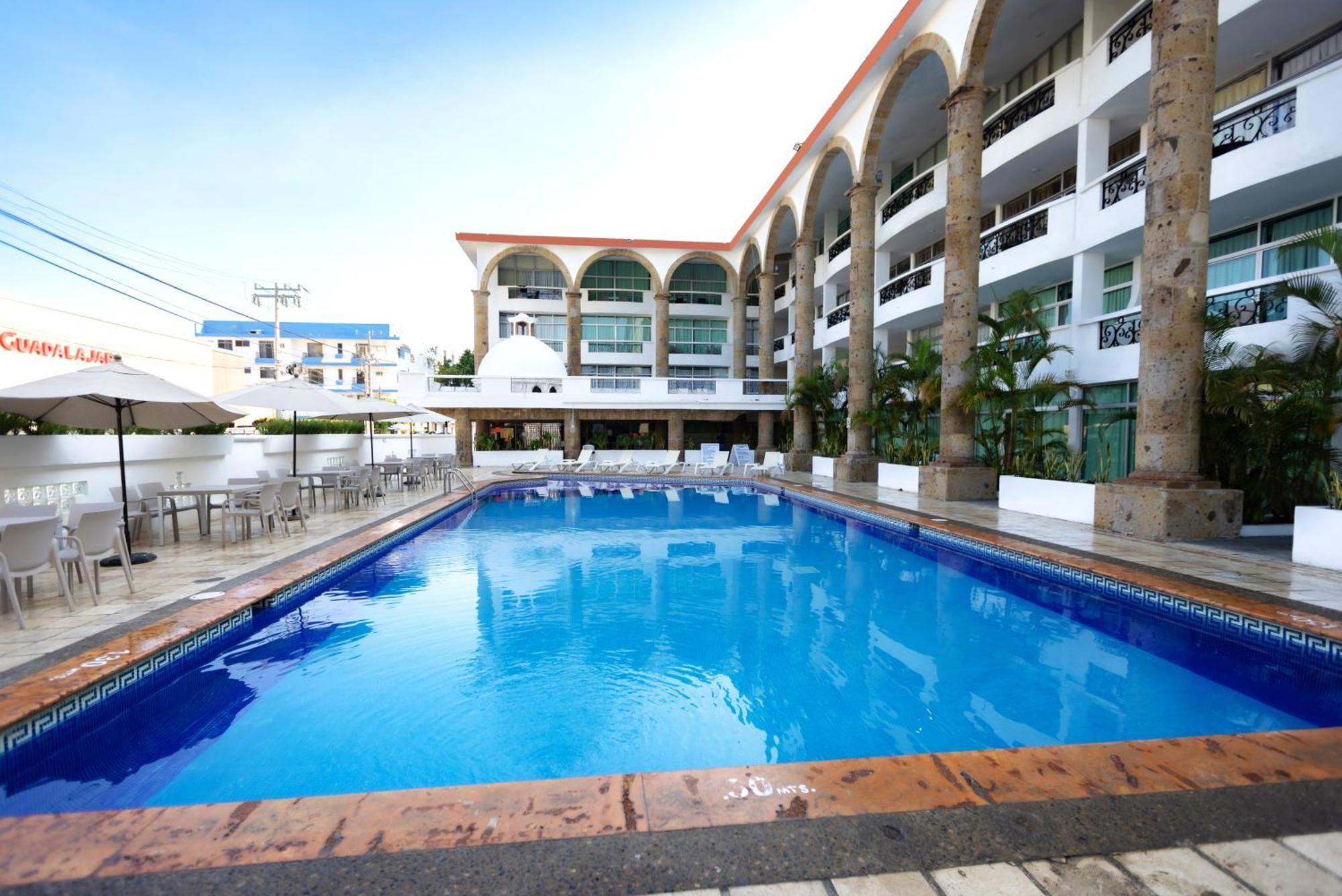 Solamar Inn Масатлан Екстериор снимка